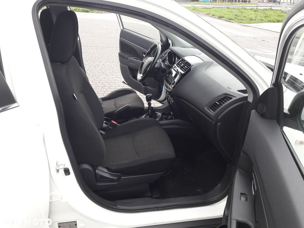 Mitsubishi ASX 1.6 DID Invite - 9