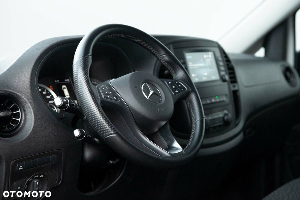 Mercedes-Benz Vito - 16