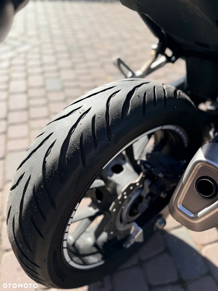 Honda CB - 3