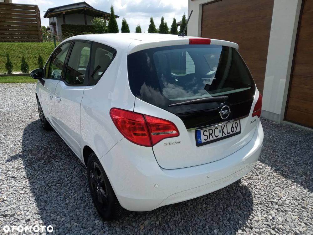 Opel Meriva - 9