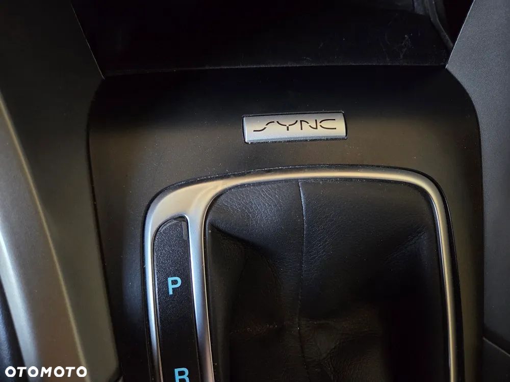 Ford Mondeo Turnier TDCi Bi-Turbo PowerShift-Aut Vignale - 29