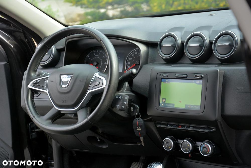Dacia Duster 1.6 SCe Prestige - 17