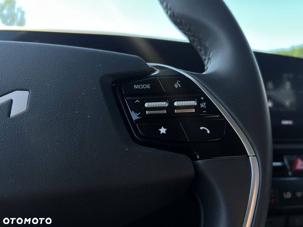 Kia Niro 1.6 GDI Hybrid M - 28