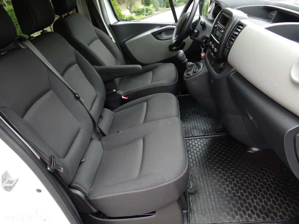 Renault Trafic Passenger 2,8t Pack Clim - 26