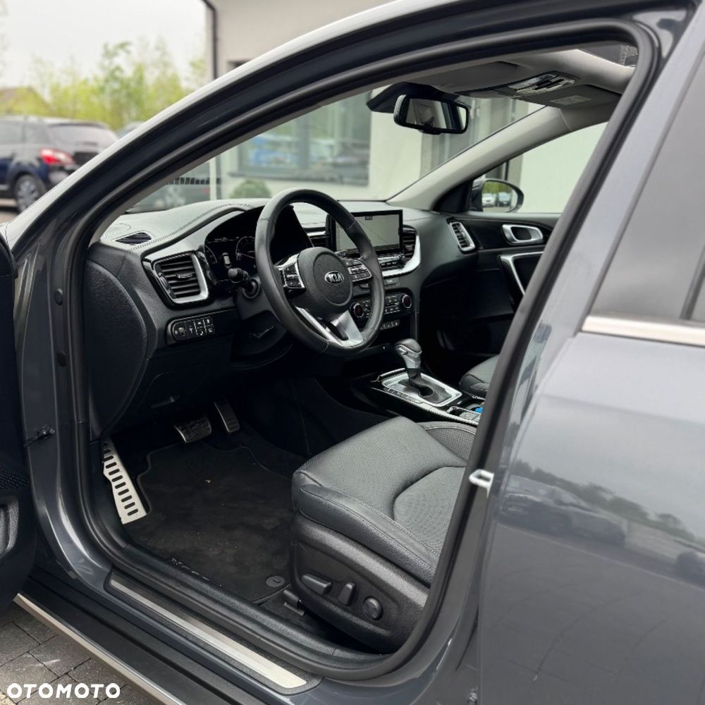 Kia XCeed - 17