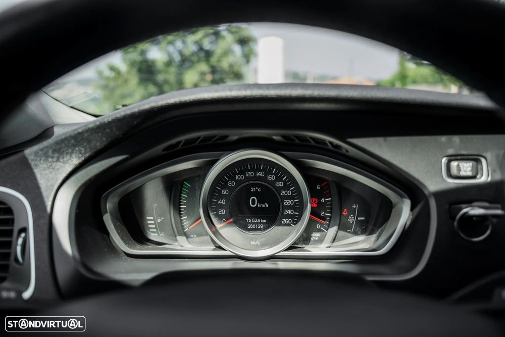 Volvo V40 1.6 D2 Kinetic - 25