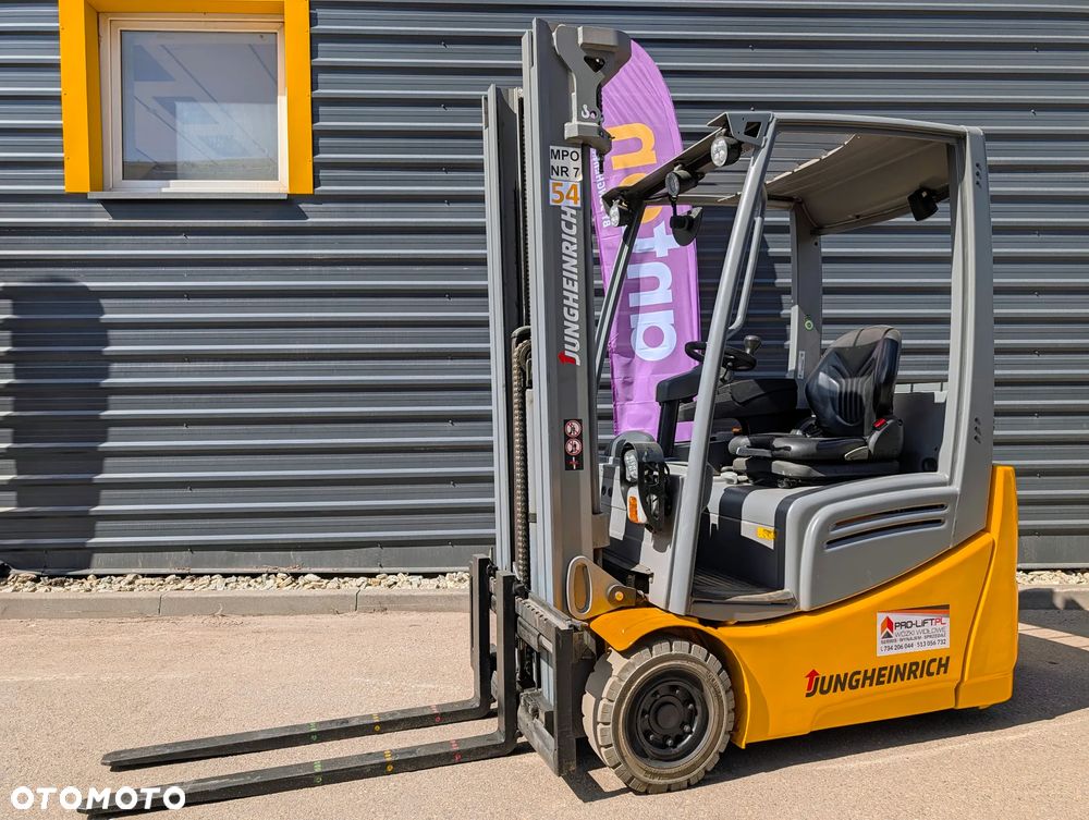 Jungheinrich EFG 215 - 1