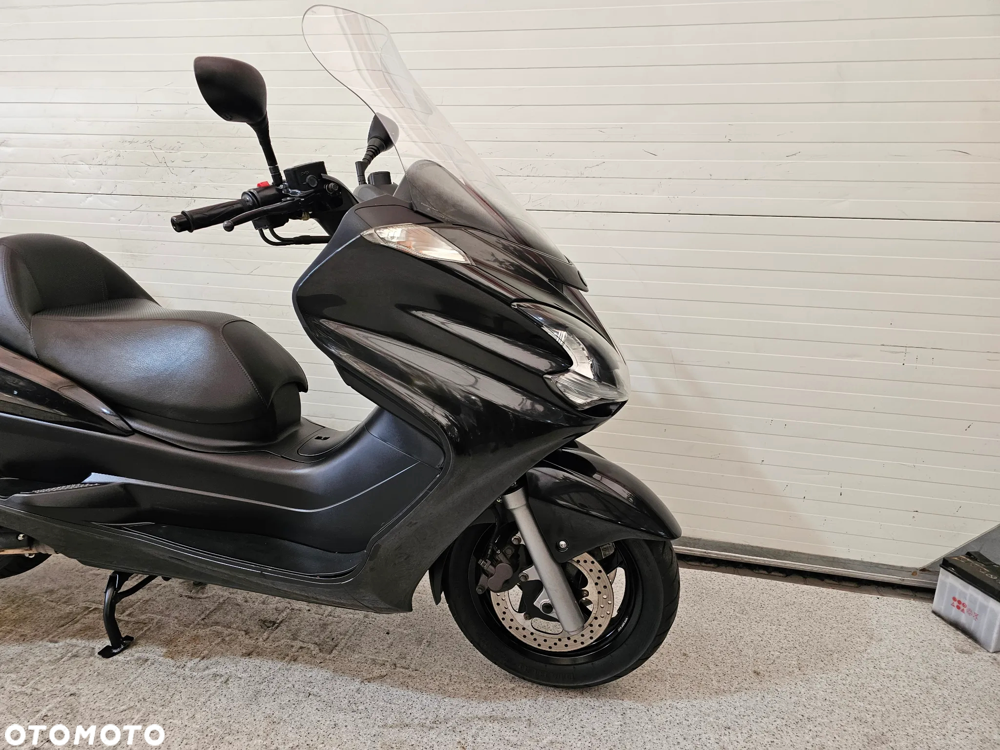 Yamaha Majesty - 12