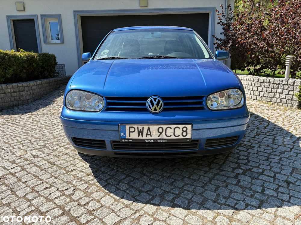 Volkswagen Golf - 18