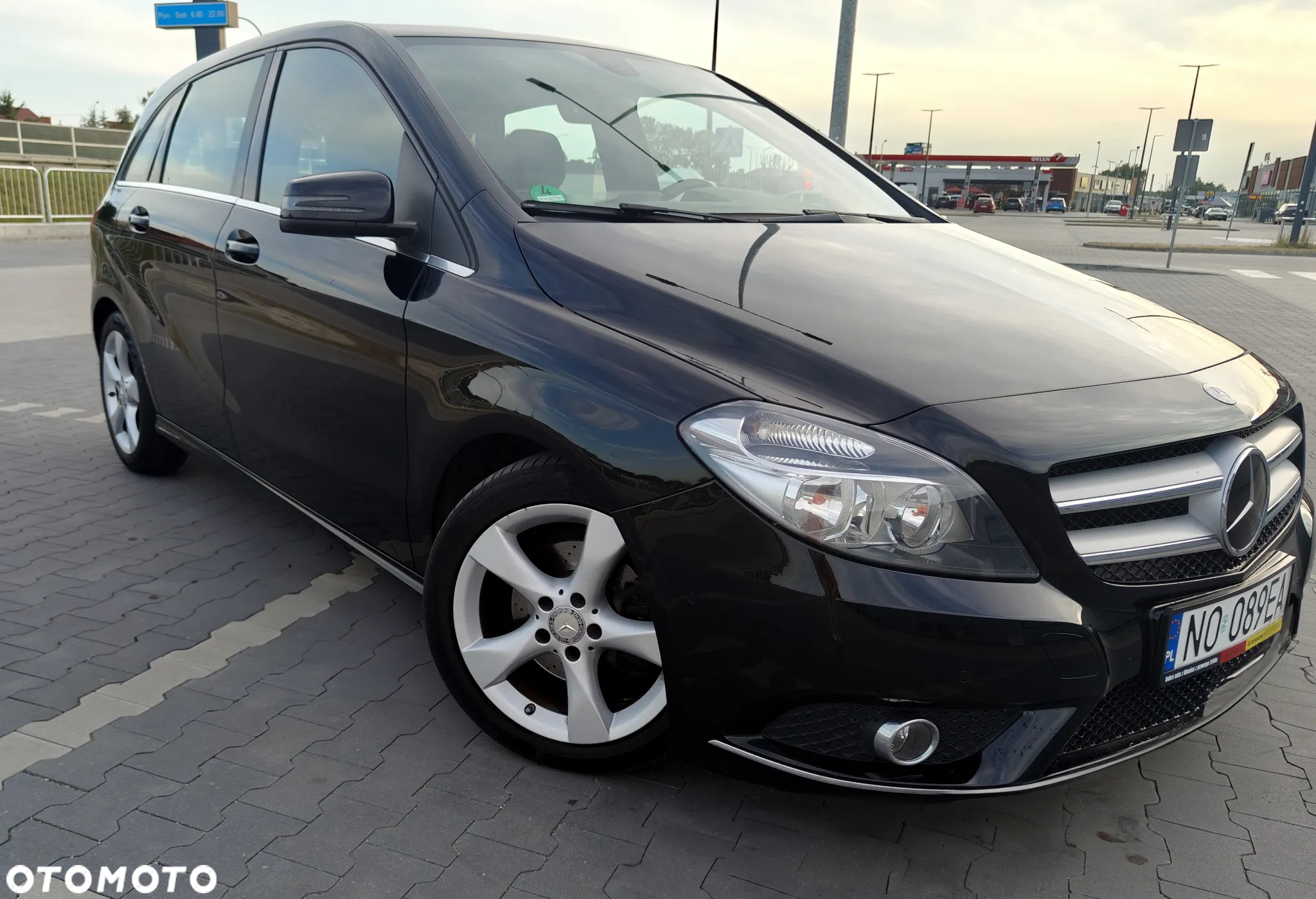 Mercedes-Benz Klasa B 180 - 3