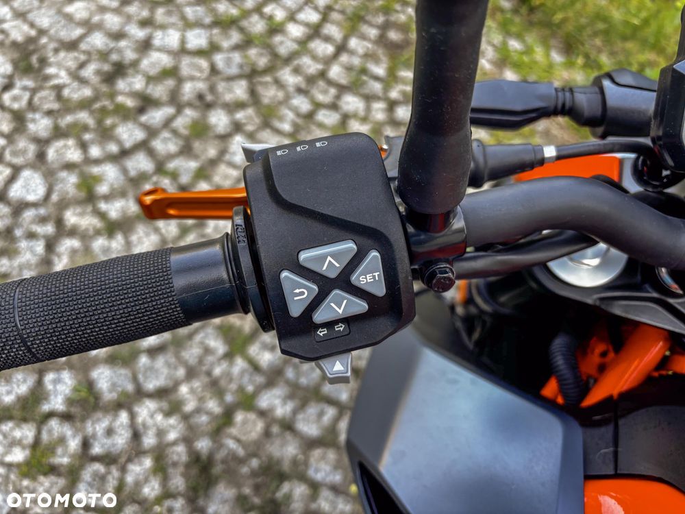 KTM Duke 390 - 17