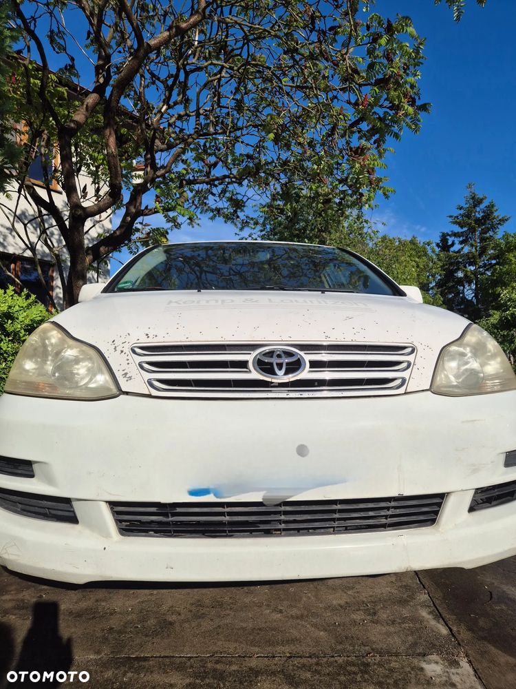Toyota Avensis Verso 2.0 D-4D Sol - 4