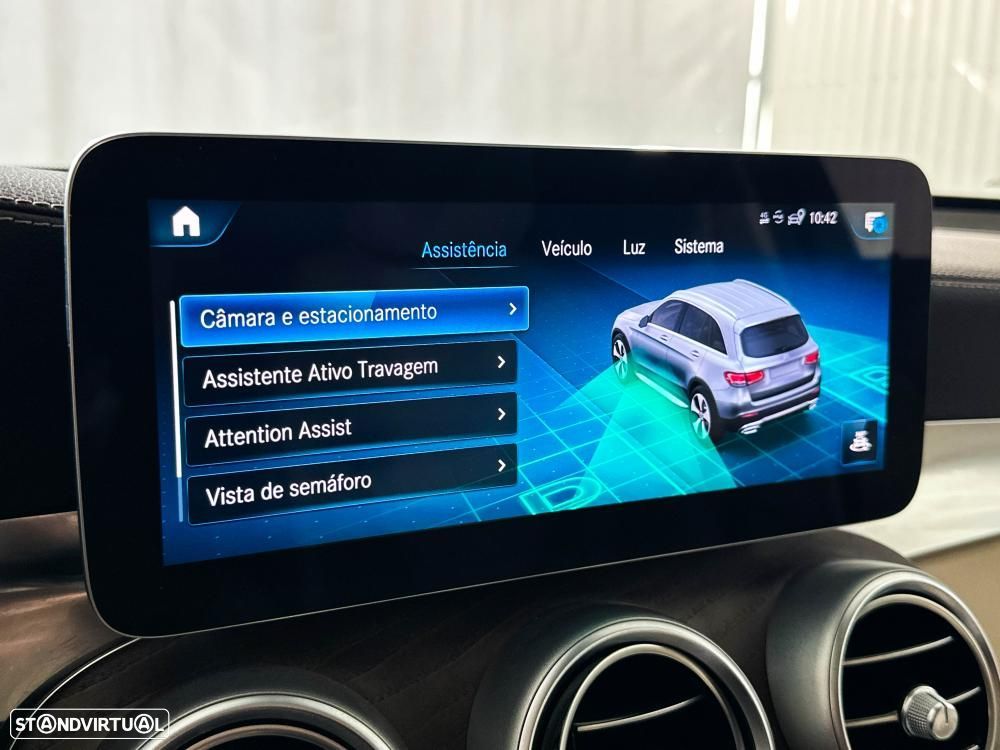 Mercedes-Benz GLC 300 de 4Matic 9G-TRONIC AMG Line - 57