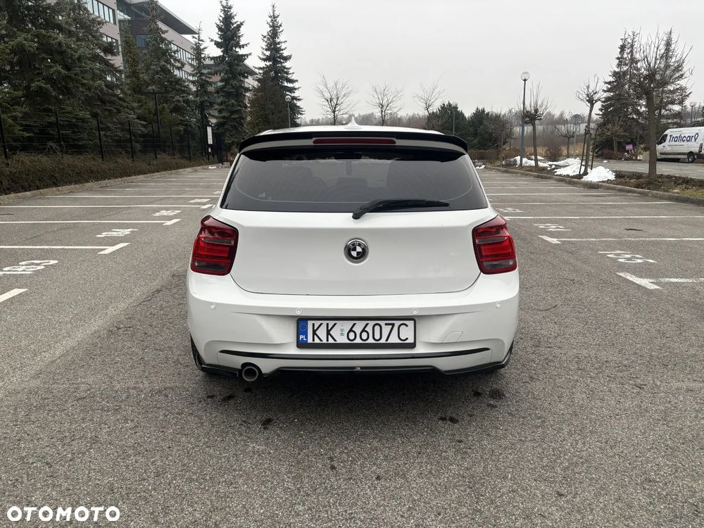 BMW Seria 1 116d Sport Line - 9