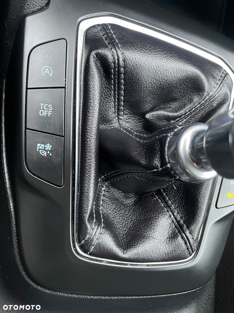 Ford Focus 1.5 TDCi SYNC Edition - 18