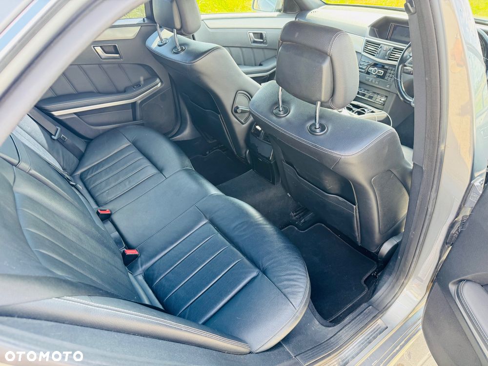 Mercedes-Benz Klasa E 250 CDI DPF BlueEFFICIENCY 7G-TRONIC - 9