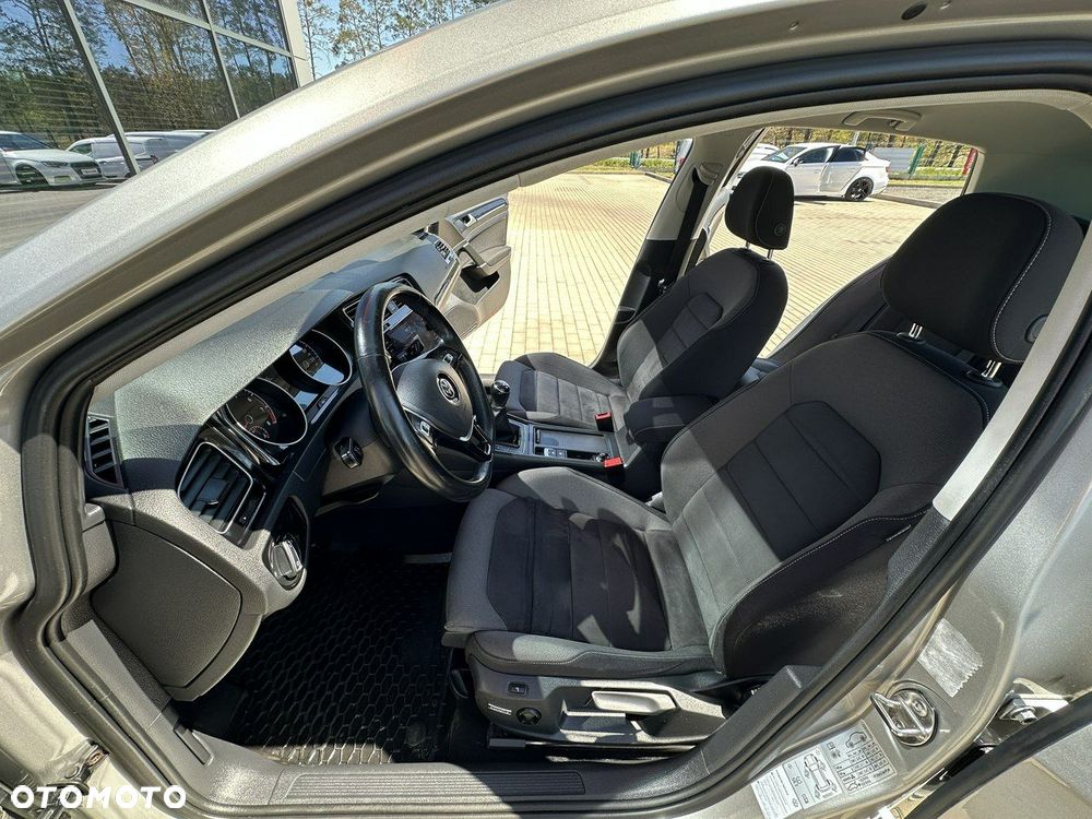 Volkswagen Golf 1.4 TSI BMT Highline - 12