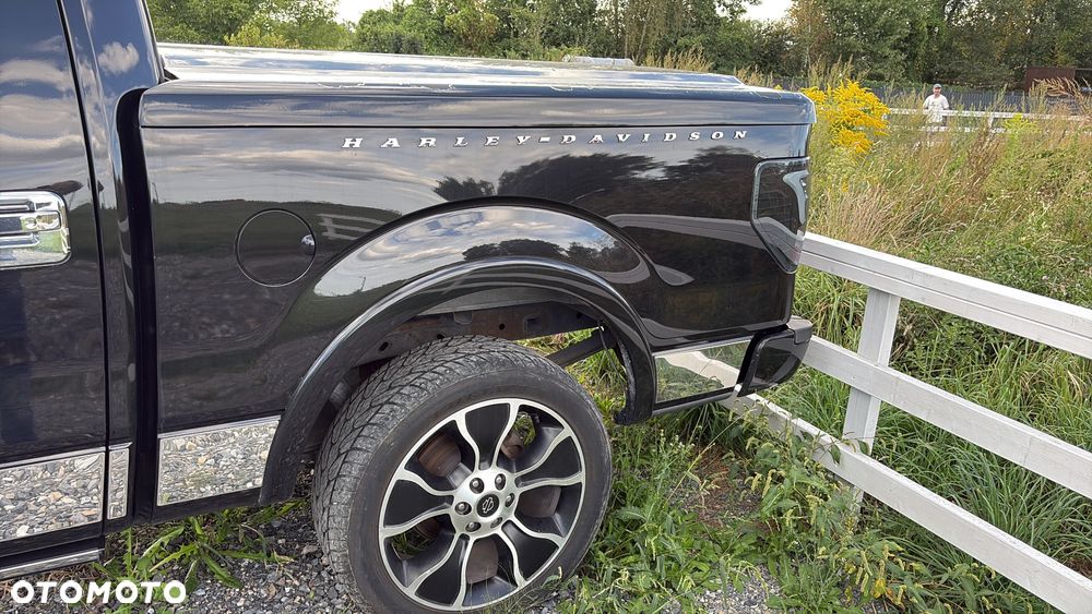 Ford F150 - 8