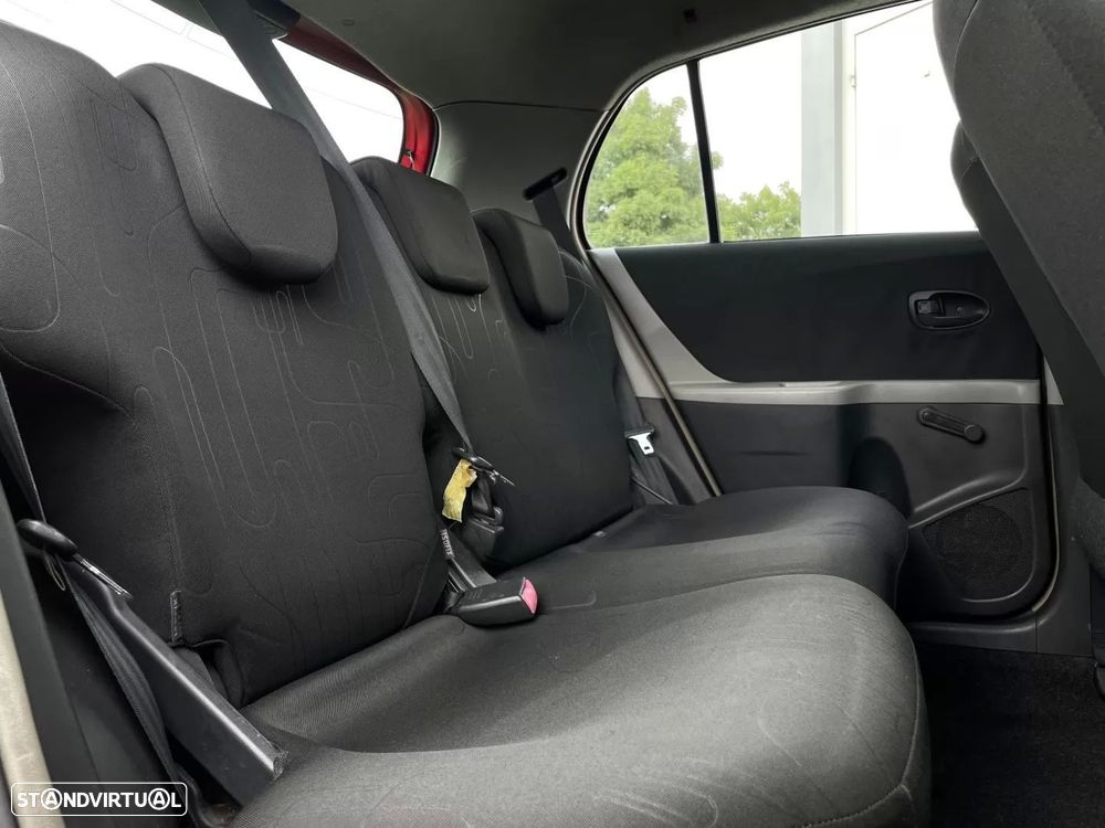 Toyota Yaris 1.0 VVT-i ACtive+AC - 15