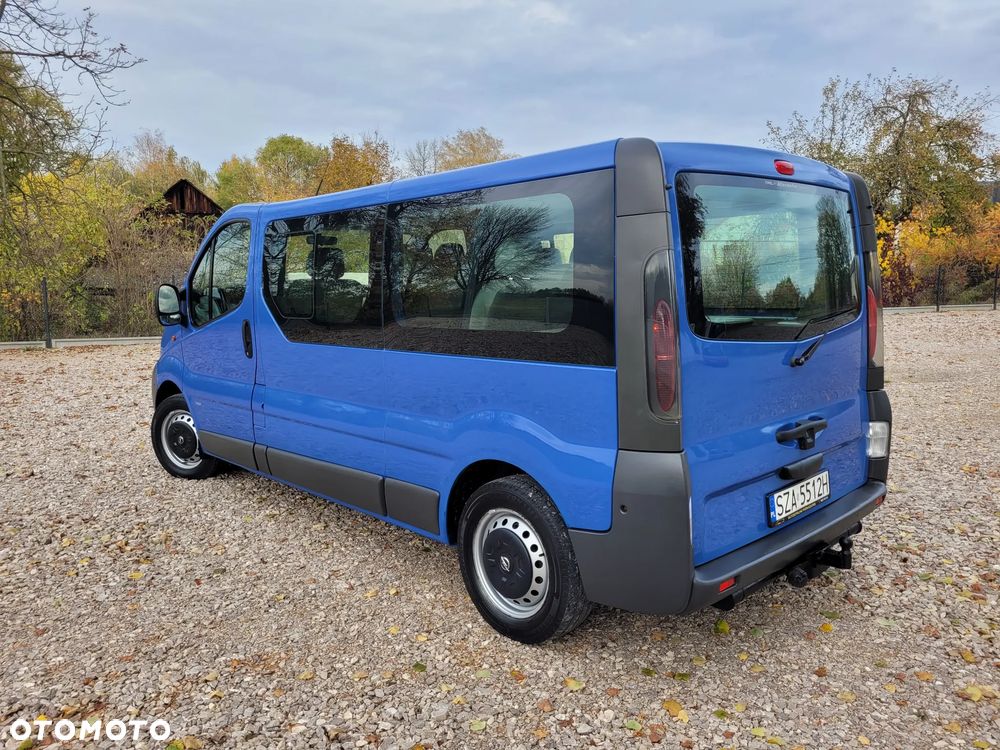 Opel Vivaro - 25