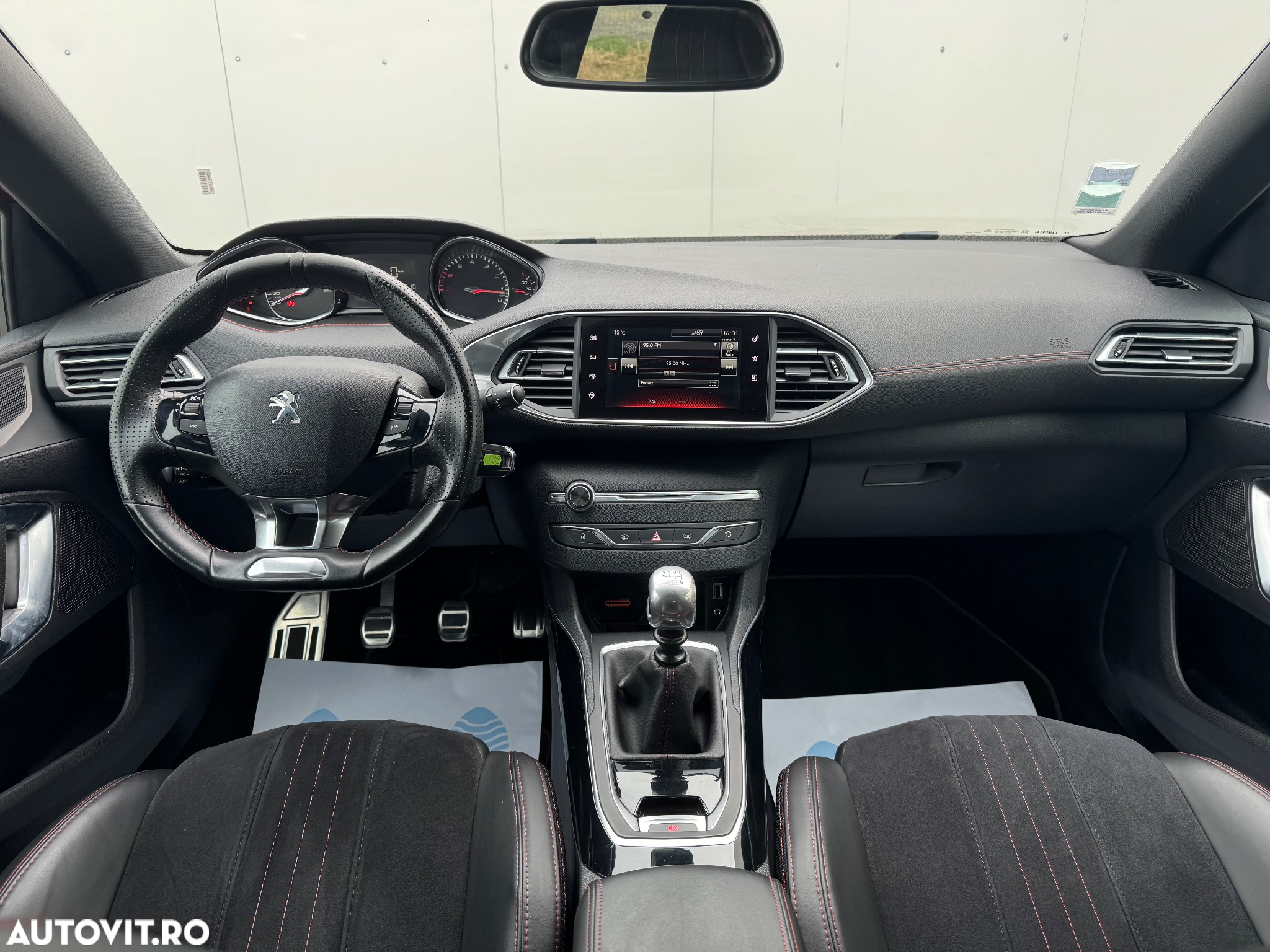 Peugeot 308 PureTech 130 GPF Stop & Start GT Pack - 4