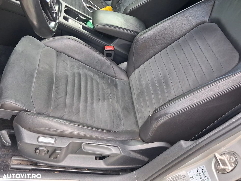 Volkswagen Passat - 8