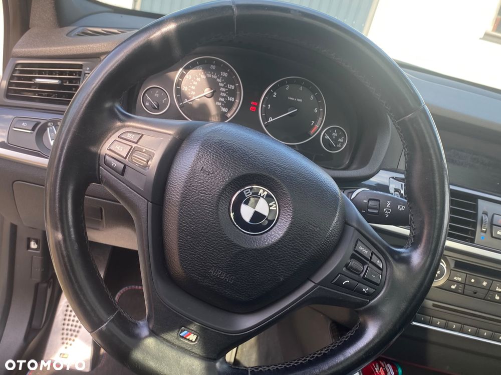 BMW X3 28i xDrive - 18