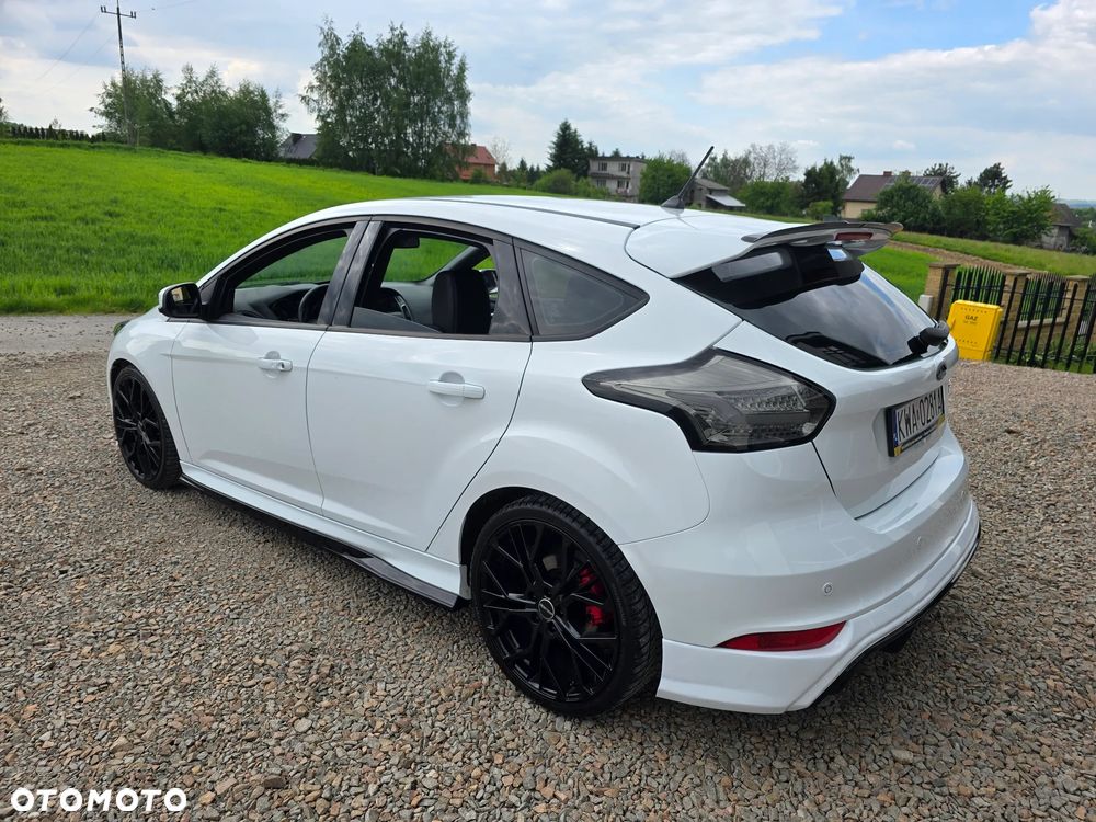 Ford Focus - 6