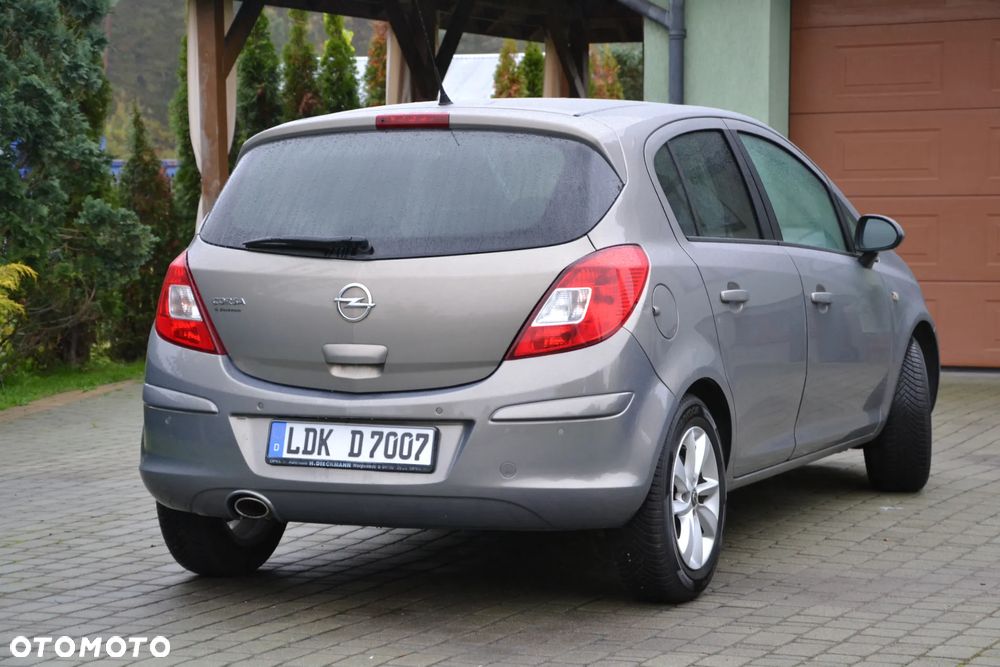 Opel Corsa 1.4 16V Color Elegance - 3