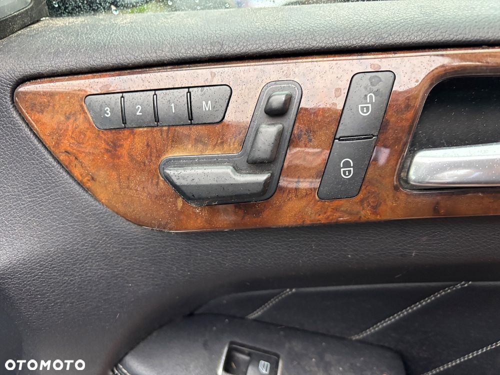 Mercedes-Benz GL - 14