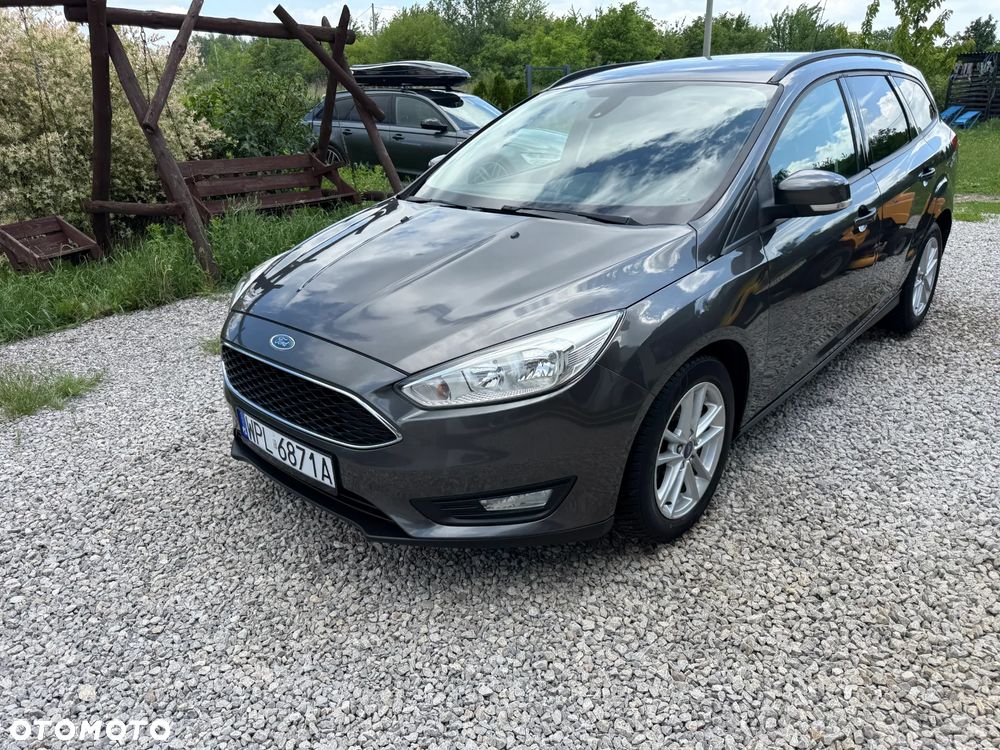 Ford Focus 1.6 TDCi DPF Trend - 8