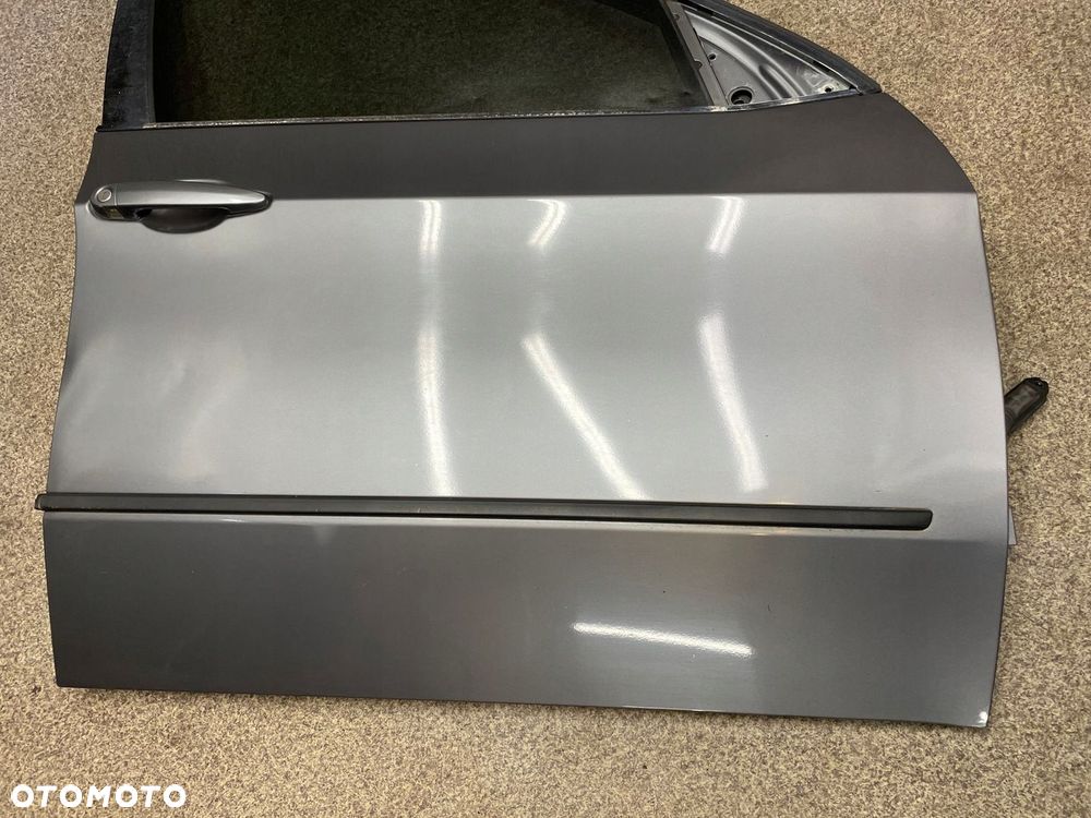 Drzwi prawy przod przednie szyba A52/7 SPACEGRAU METALLIC BMW E70 X5 - 10