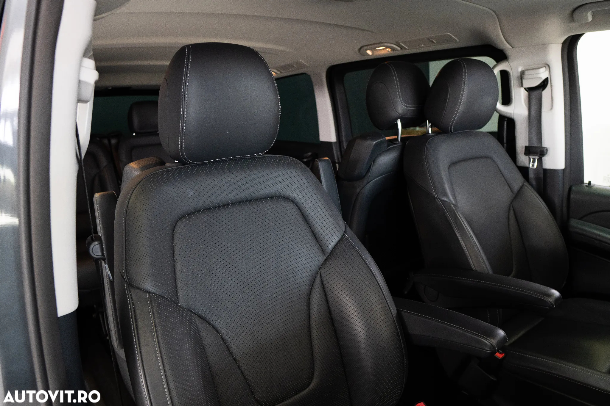 Mercedes-Benz V 250 d Combi Lung 190 CP AWD 9AT AVANTGARDE - 19
