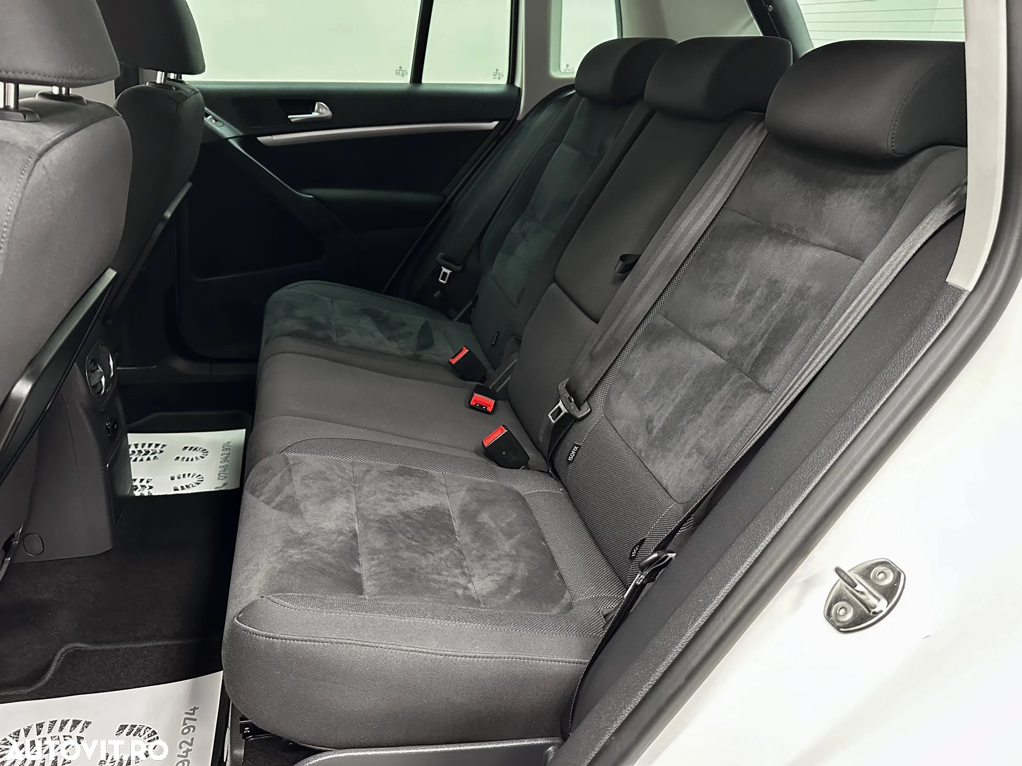 Volkswagen Tiguan 1.4 TSI 4Motion Sport & Style - 17