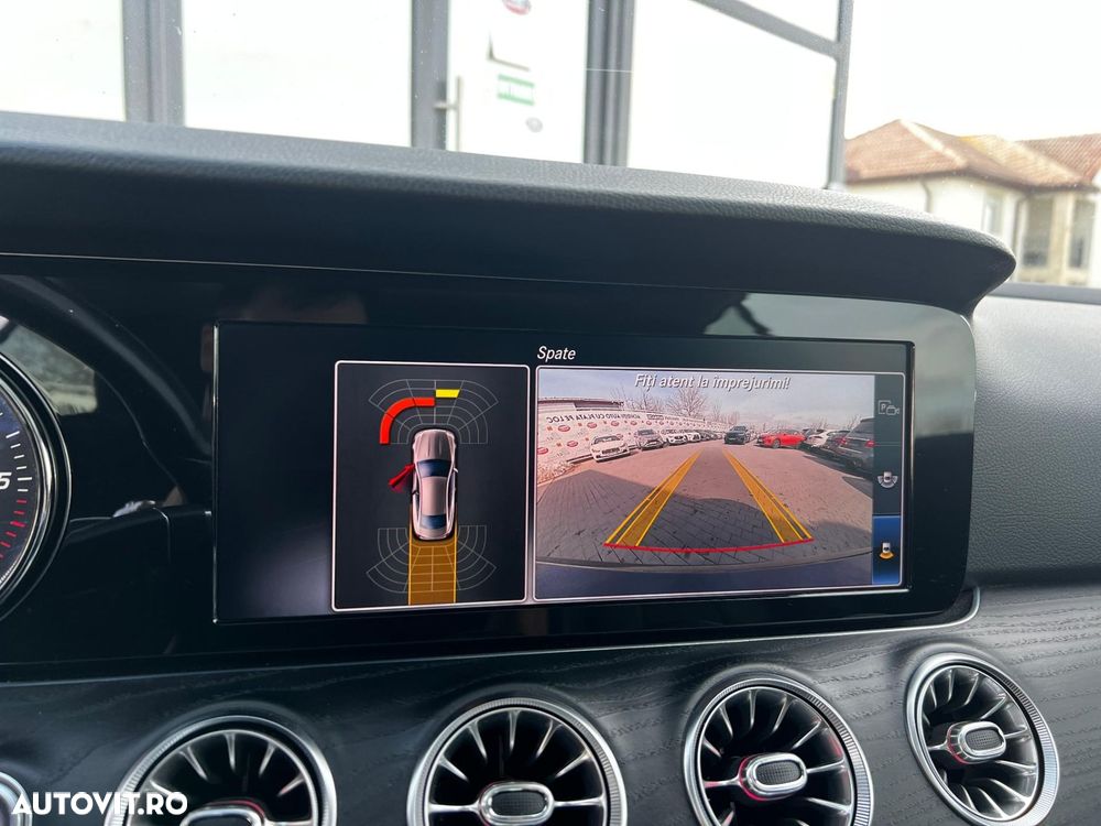 Mercedes-Benz E - 21