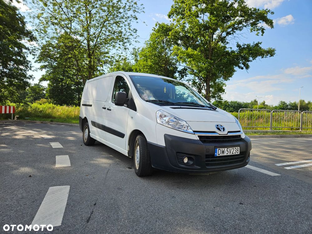 Toyota Proace - 1