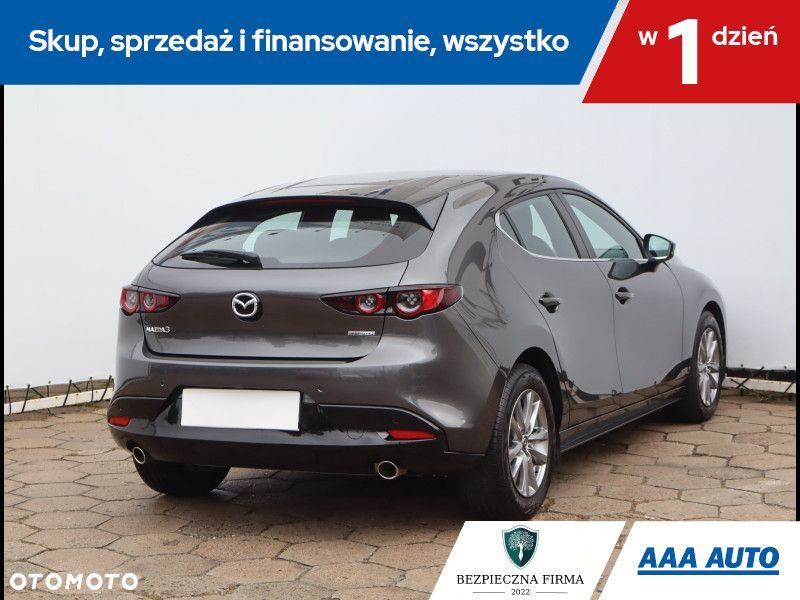 Mazda 3 - 6