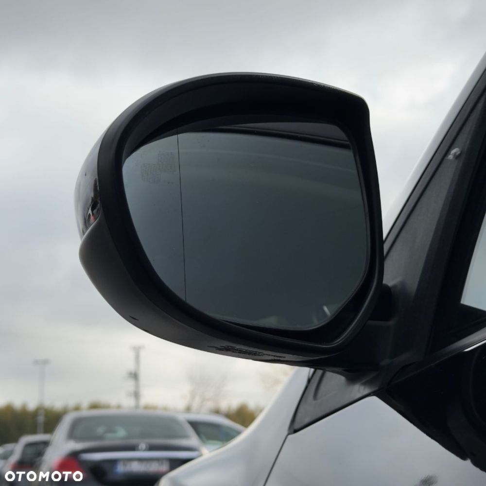 Mazda 3 - 13