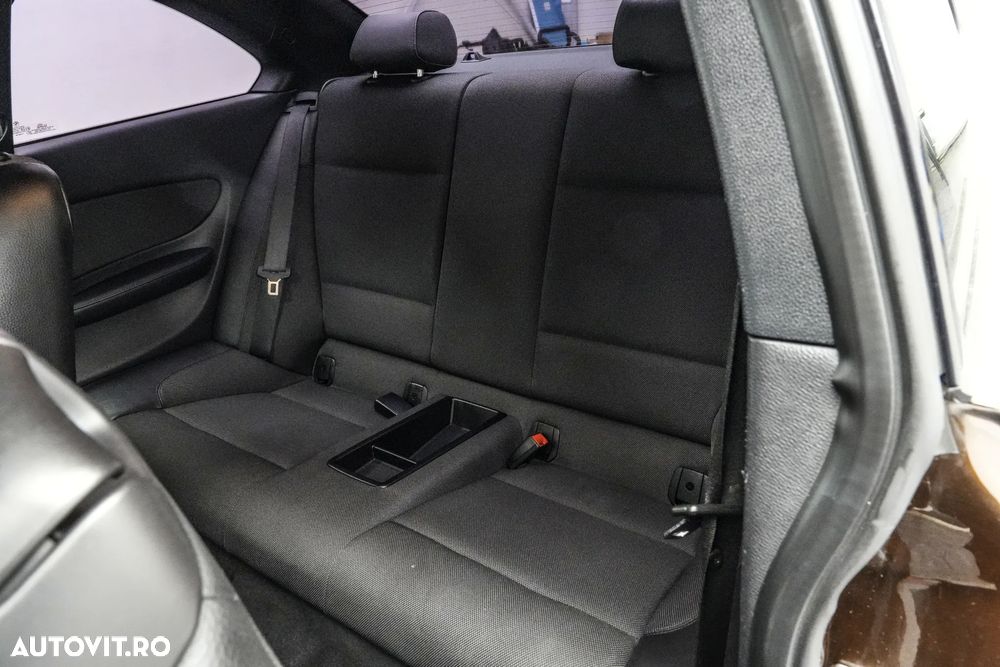 BMW Seria 1 118d DPF Edition Sport - 15