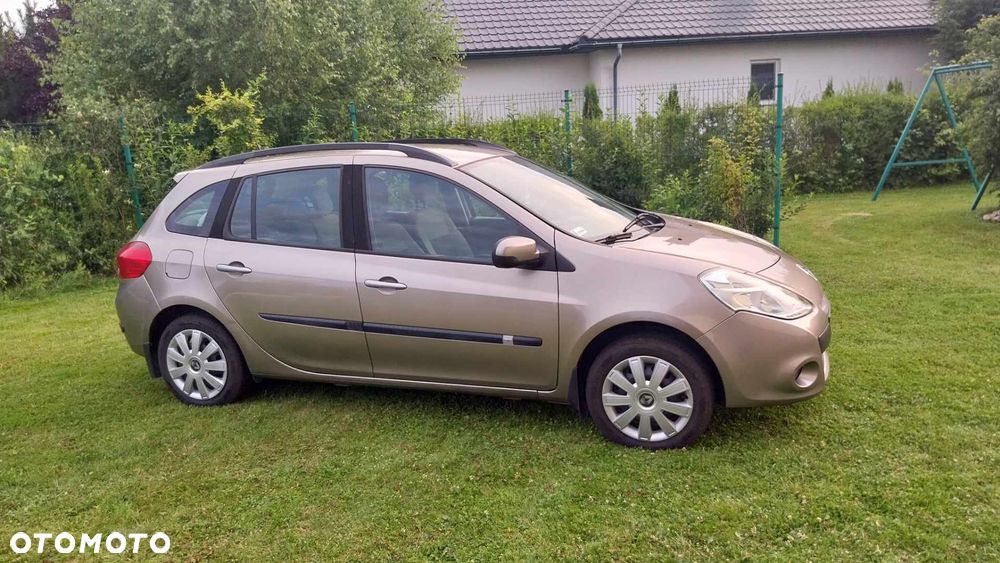 Renault Clio - 2