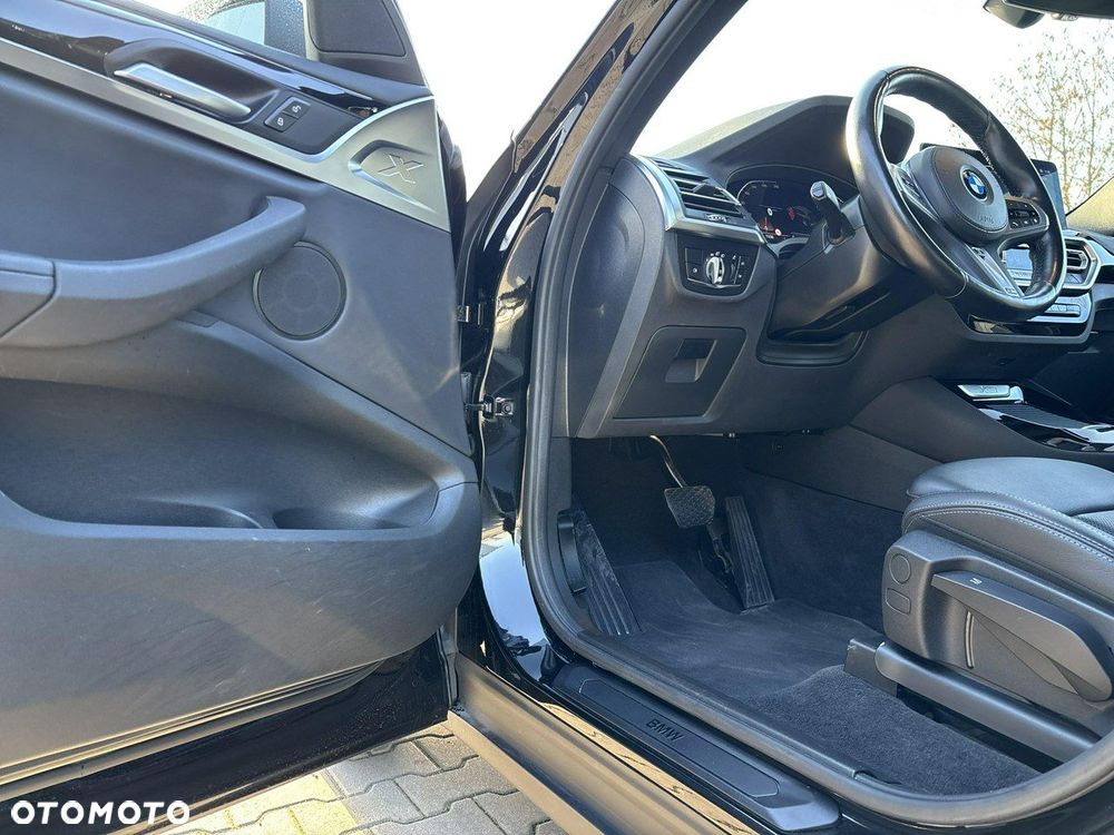 BMW X3 xDrive20i mHEV - 10