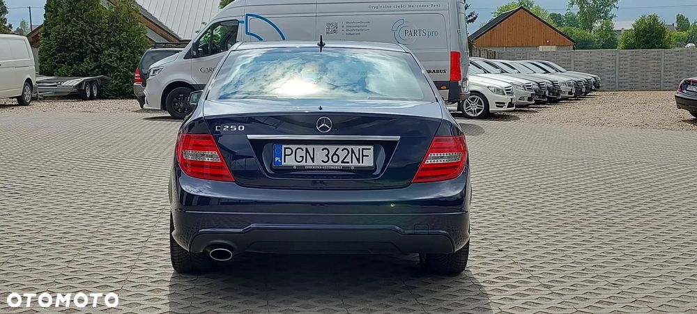 Mercedes-Benz Klasa C - 25