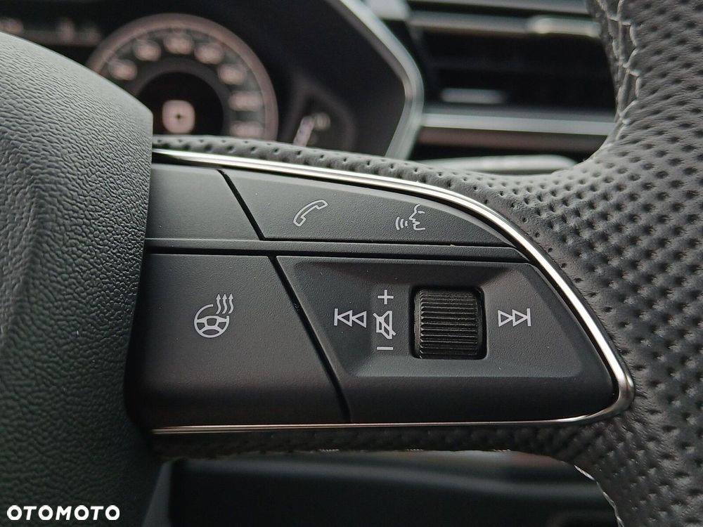 Audi Q3 Sportback - 19
