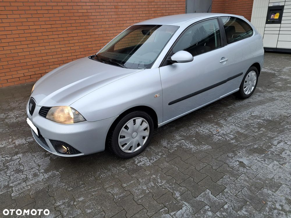 Seat Ibiza SC 1.4 16V Sport - 2
