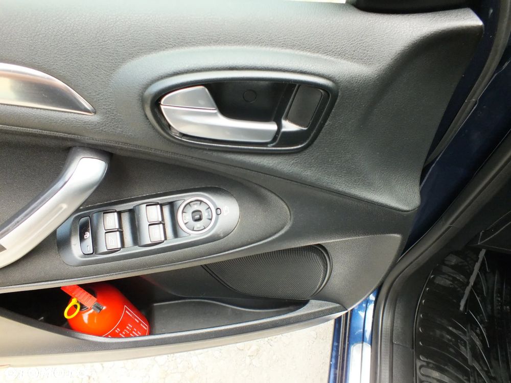 Ford Galaxy 1.6 T Platinium X (Titanium) - 31