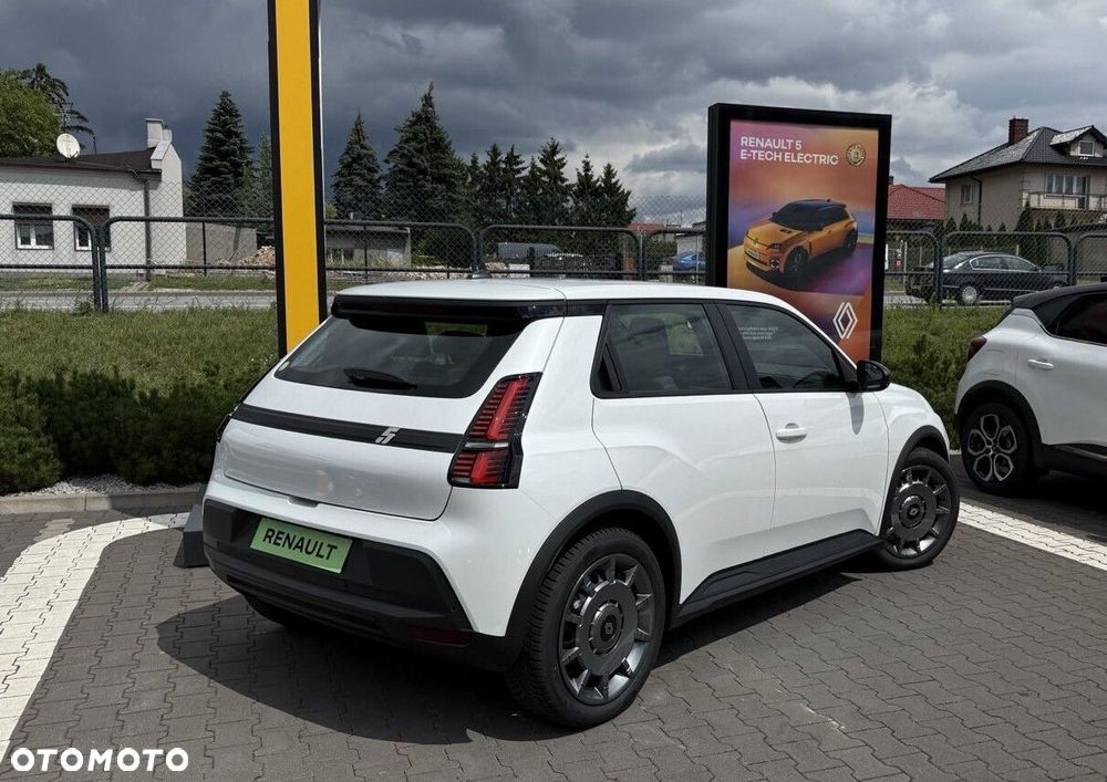 Renault Inny - 7