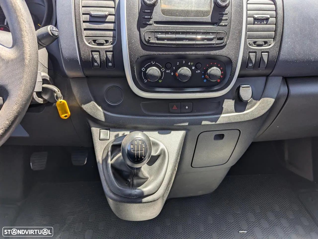 Opel Vivaro 1.6 CDTi L1H1 2.7T - 19
