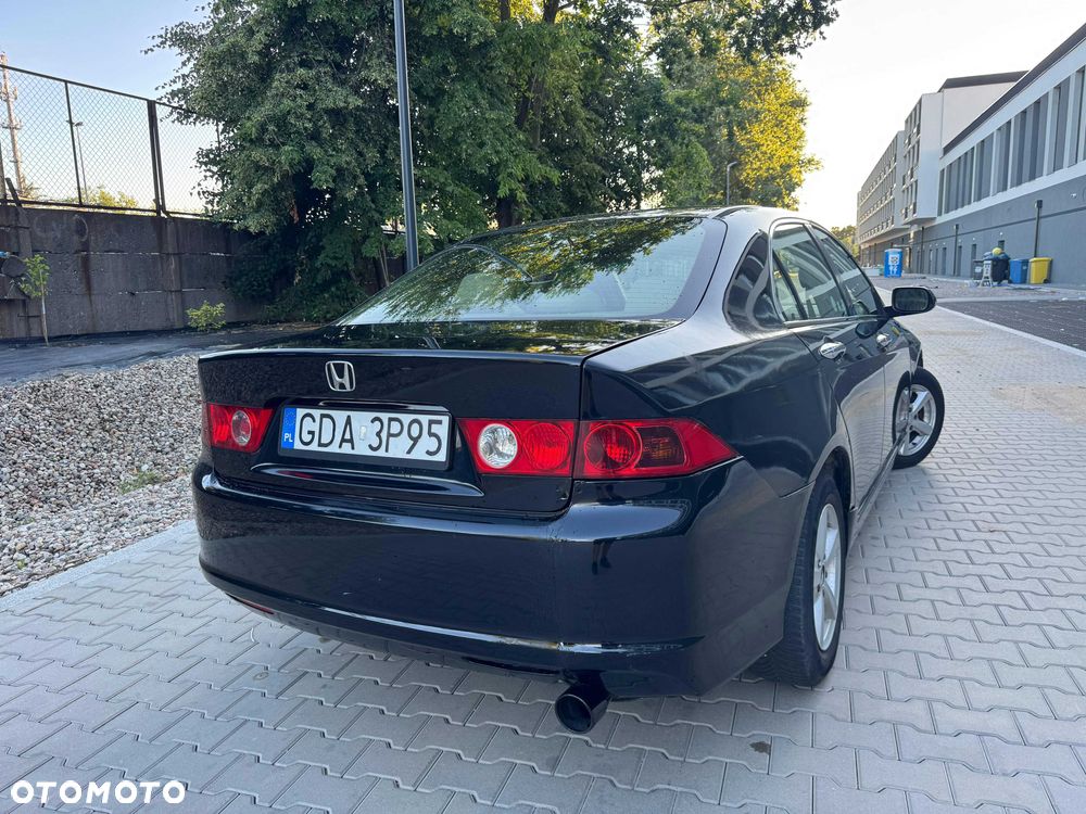 Honda Accord - 4