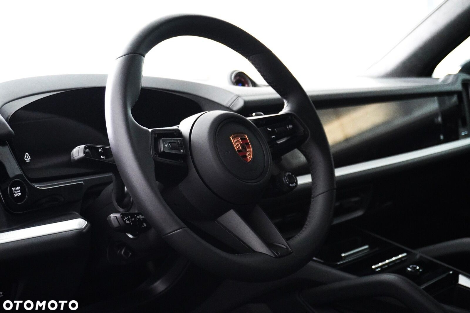 Porsche Cayenne - 13