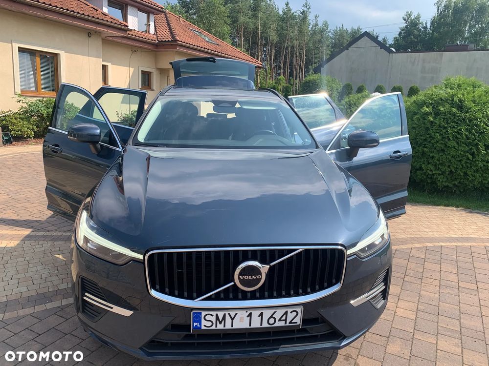 Volvo XC 60 B4 D AWD Momentum Pro - 16